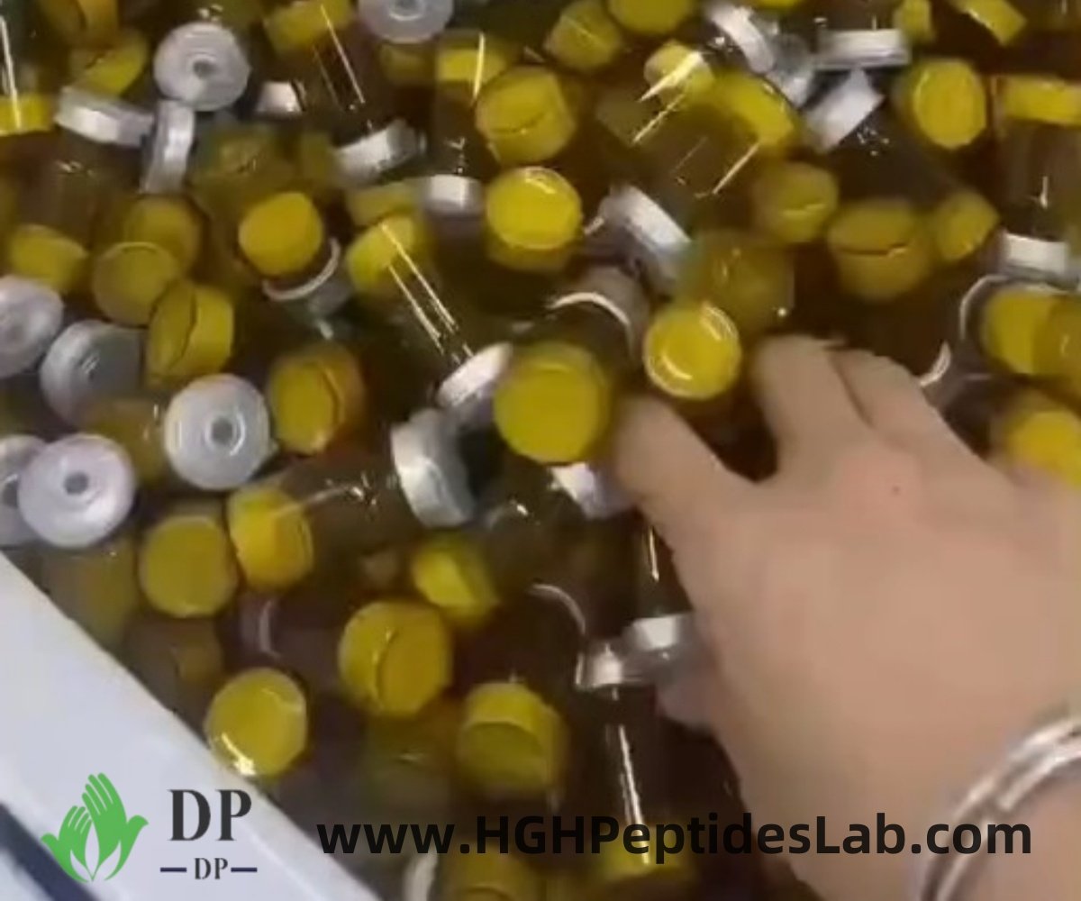 DSIP vials se smíšenými uzávěry ve vnitřním kartonu